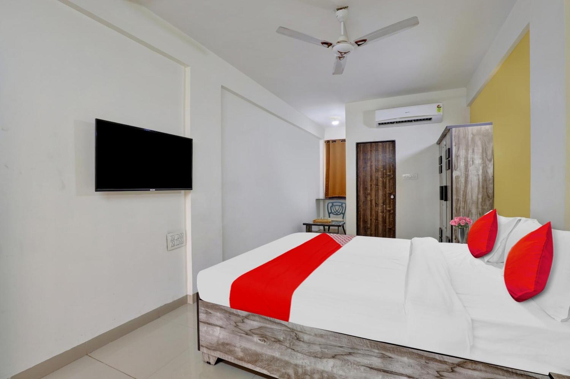 Fabhotel Relax Gandhinagar Exterior photo